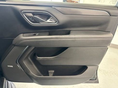 Used 2023 GMC Yukon AT4 AWD/4WD image 32