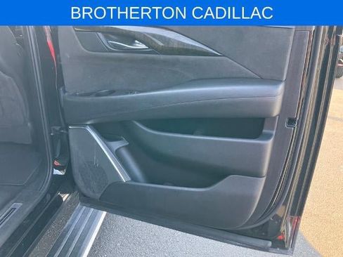 Used 2017 Cadillac Escalade ESV Platinum AWD/4WD image 14