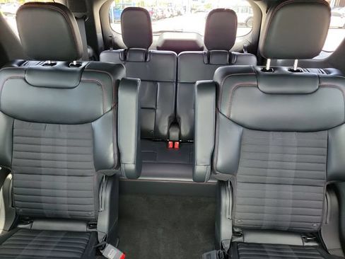 Certified 2025 Ford Explorer ST-Line w/ Premium Package RWD image 18