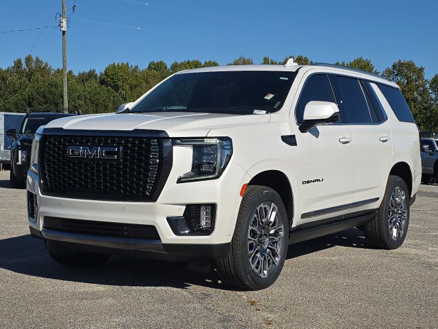 Used 2023 GMC Yukon Denali Ultimate AWD/4WD image 1