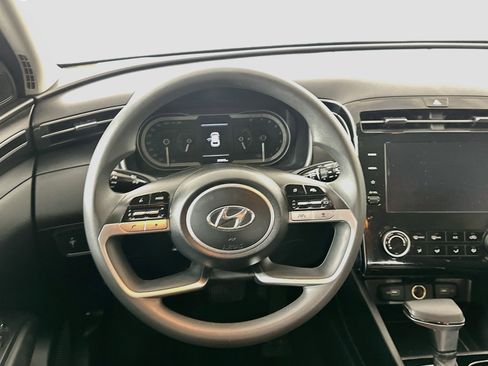 Used 2022 Hyundai Tucson SEL FWD image 17