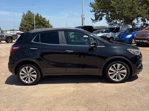 Used 2018 Buick Encore Preferred FWD image 4