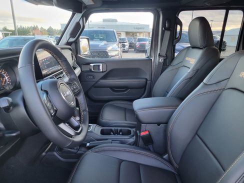 New 2025 Jeep Wrangler Unlimited Rubicon 392 image 7