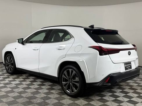 Used 2025 Lexus UX 300h FWD w/ Accessory Package (Z2) image 6