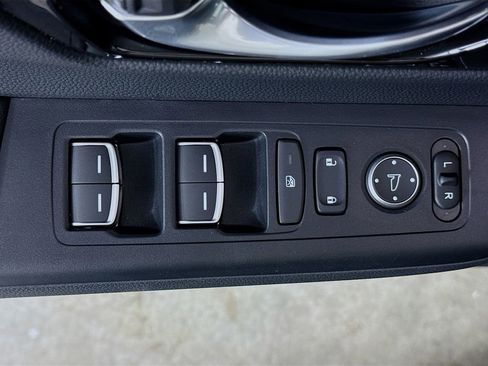 Used 2024 Honda CR-V EX-L image 19