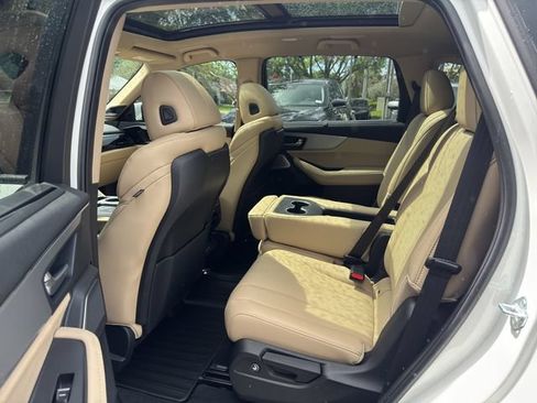 New 2026 Acura MDX w/ Technology Package FWD image 11