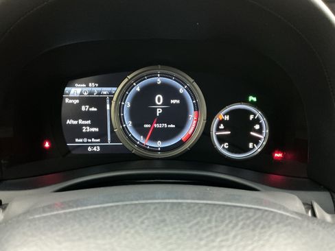 Used 2018 Lexus GS 350 F Sport RWD image 27