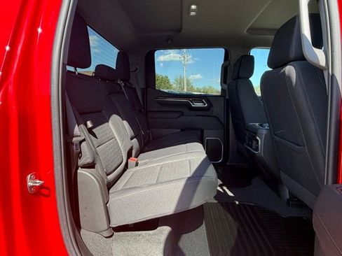 Used 2023 GMC Sierra 1500 Elevation AWD/4WD image 12