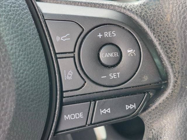 Used 2022 Toyota Corolla LE FWD image 9