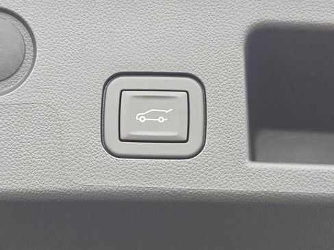 New 2026 GMC Terrain AT4 w/ Convenience Package III image 21