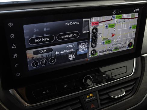 Used 2023 Nissan Altima 2.5 SL FWD image 29