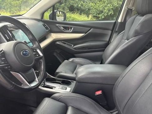Used 2022 Subaru Ascent Limited w/ Technology Package AWD/4WD image 6