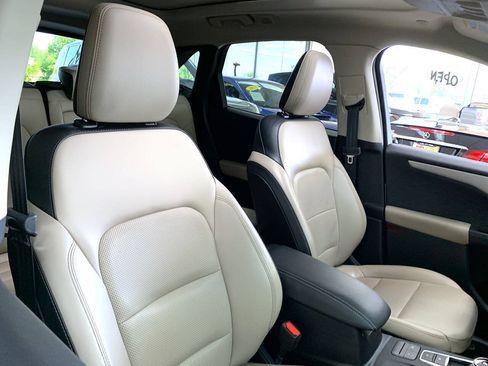 Used 2020 Ford Escape SEL AWD/4WD image 12