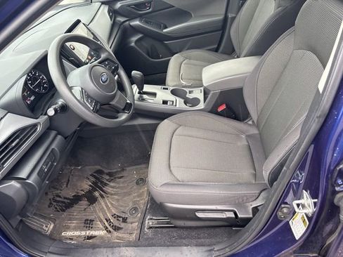 Used 2024 Subaru Crosstrek 2.0i Premium w/ Popular Package #4 image 5