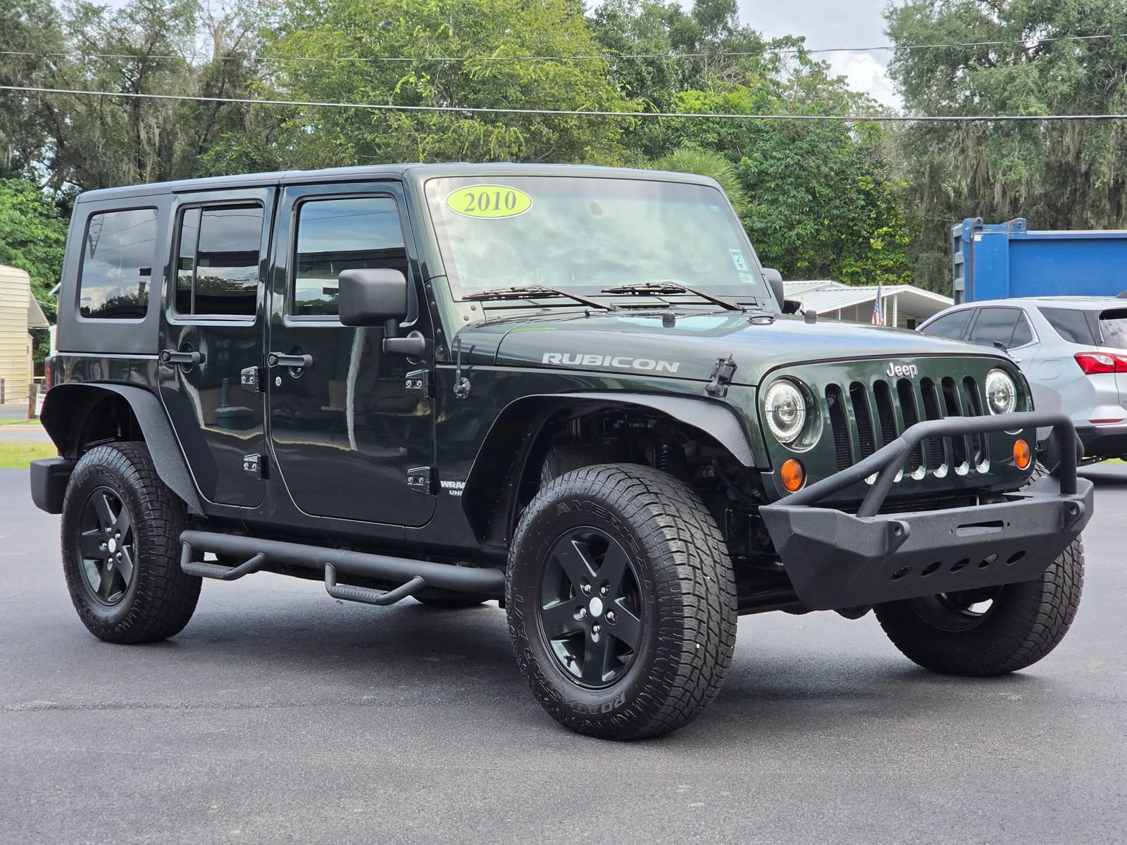 Used 2010 Jeep Wrangler Unlimited Rubicon w/ Dual Top Group AWD/4WD image 3