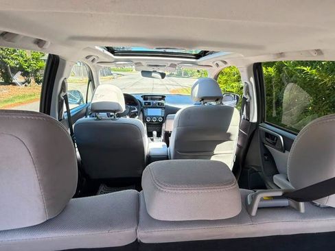 Used 2018 Subaru Forester 2.5i Premium AWD/4WD image 8
