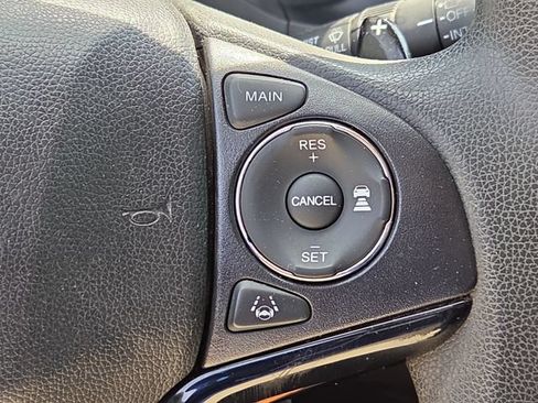 Used 2022 Honda HR-V EX image 25