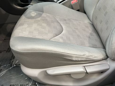 Used 2010 Toyota RAV4 2WD image 11