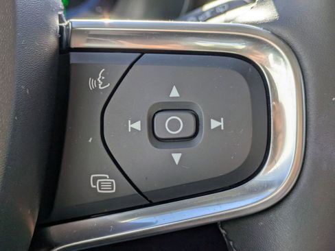 New 2025 Volvo XC40 B5 Plus w/ Protection Package Premier image 28