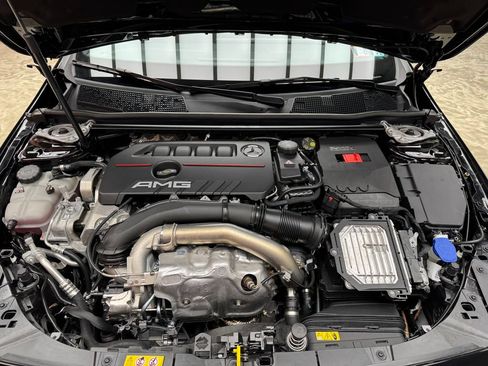 Used 2026 Mercedes-Benz CLA 35 AMG 4MATIC image 28