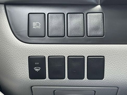 Used 2019 Toyota Highlander LE image 24