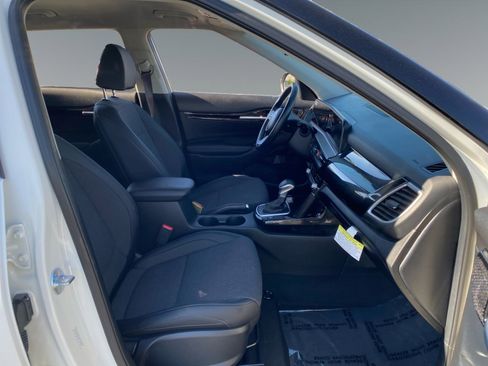 Used 2025 Kia Seltos S FWD image 15
