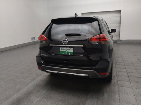 Used 2018 Nissan Rogue S FWD image 7