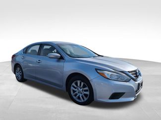Used 2016 Nissan Altima 2.5 S w/ Power Driver Seat Package video 1