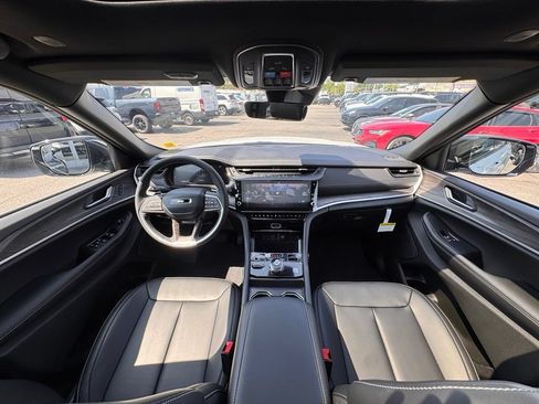 New 2026 Jeep Grand Cherokee L Limited AWD/4WD image 26