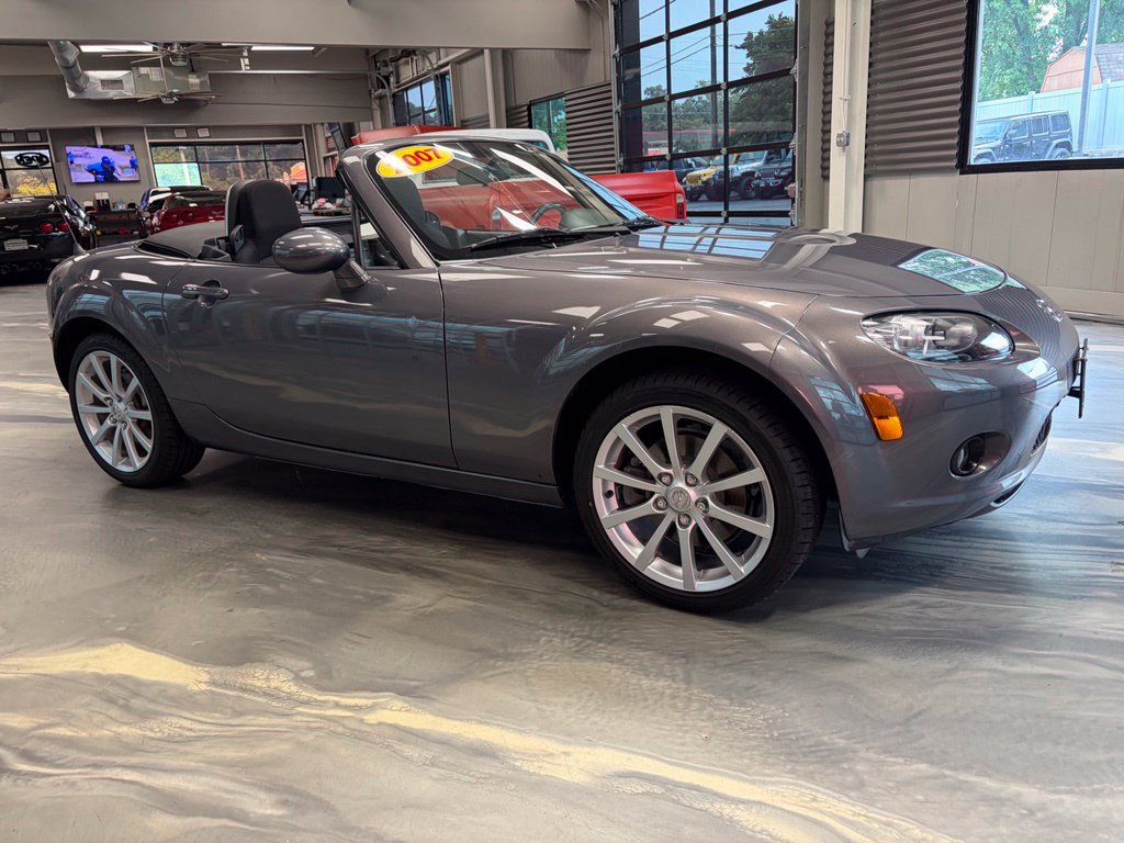 Used 2007 MAZDA MX-5 Miata Touring RWD image 20