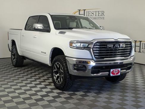 Used 2025 RAM 1500 Laramie AWD/4WD image 2
