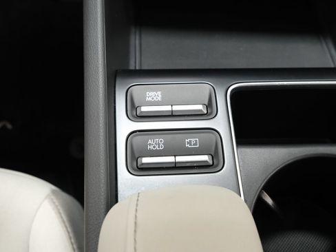 Used 2025 Hyundai Sonata SEL AWD/4WD image 23