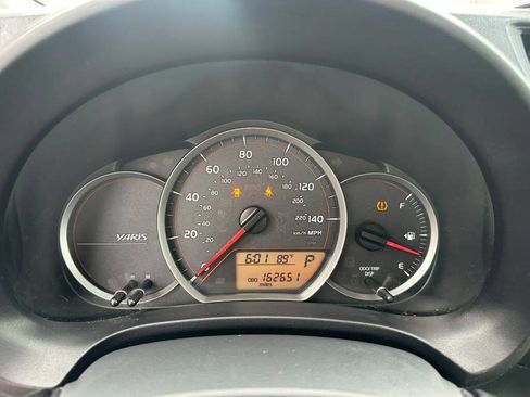 Used 2013 Toyota Yaris LE FWD image 16