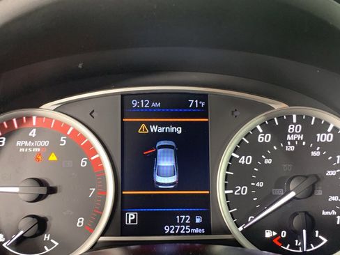 Used 2019 Nissan Sentra NISMO image 24