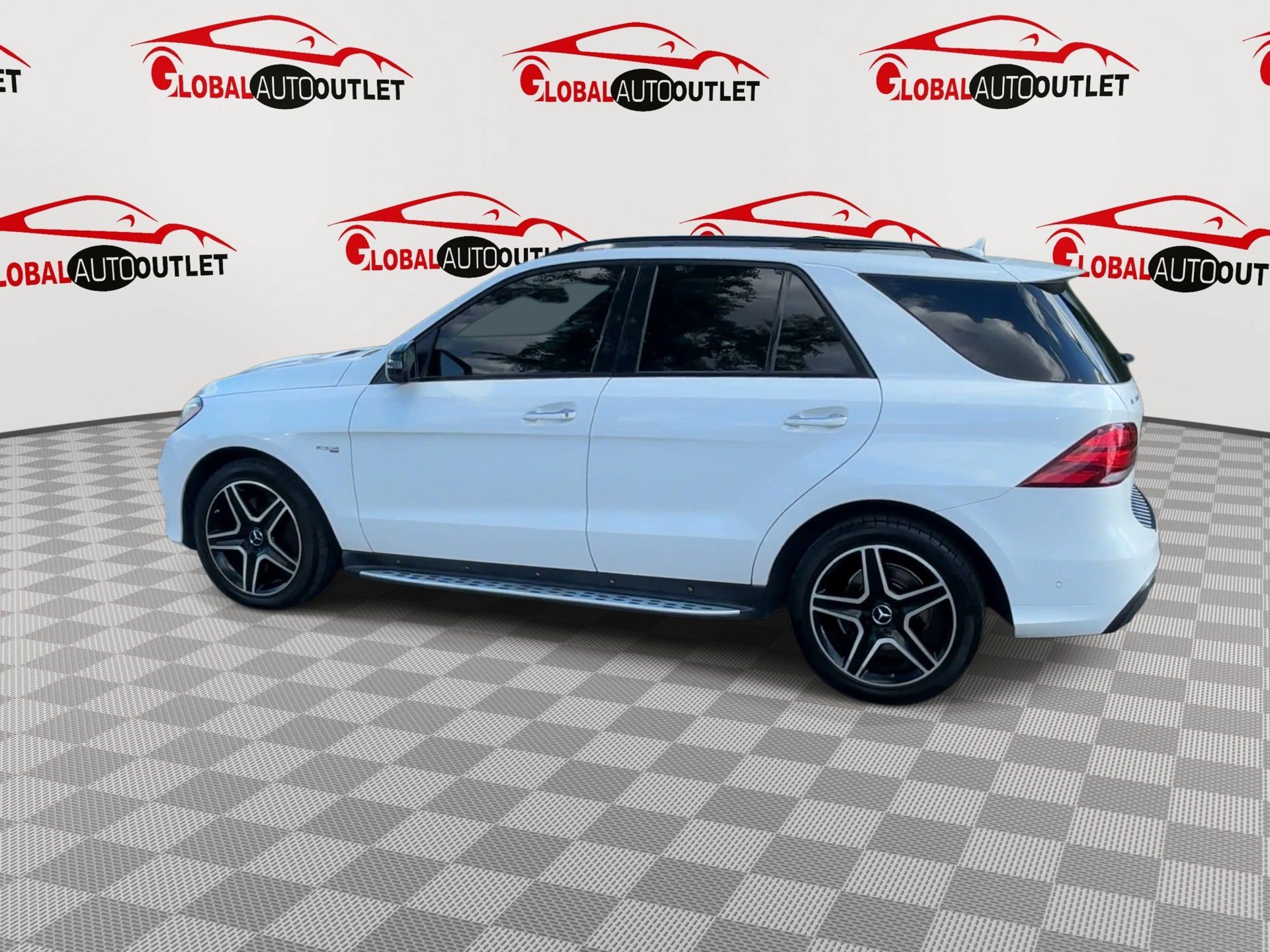 Used 2018 Mercedes-Benz GLE 43 AMG 4MATIC image 5