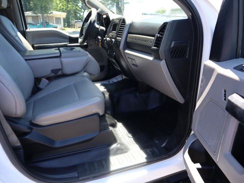 Used 2019 Ford F350 XL w/ Power Equipment Group AWD/4WD image 16