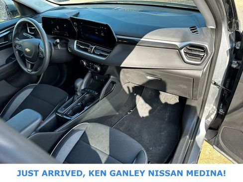 Used 2025 Chevrolet TrailBlazer LT image 19