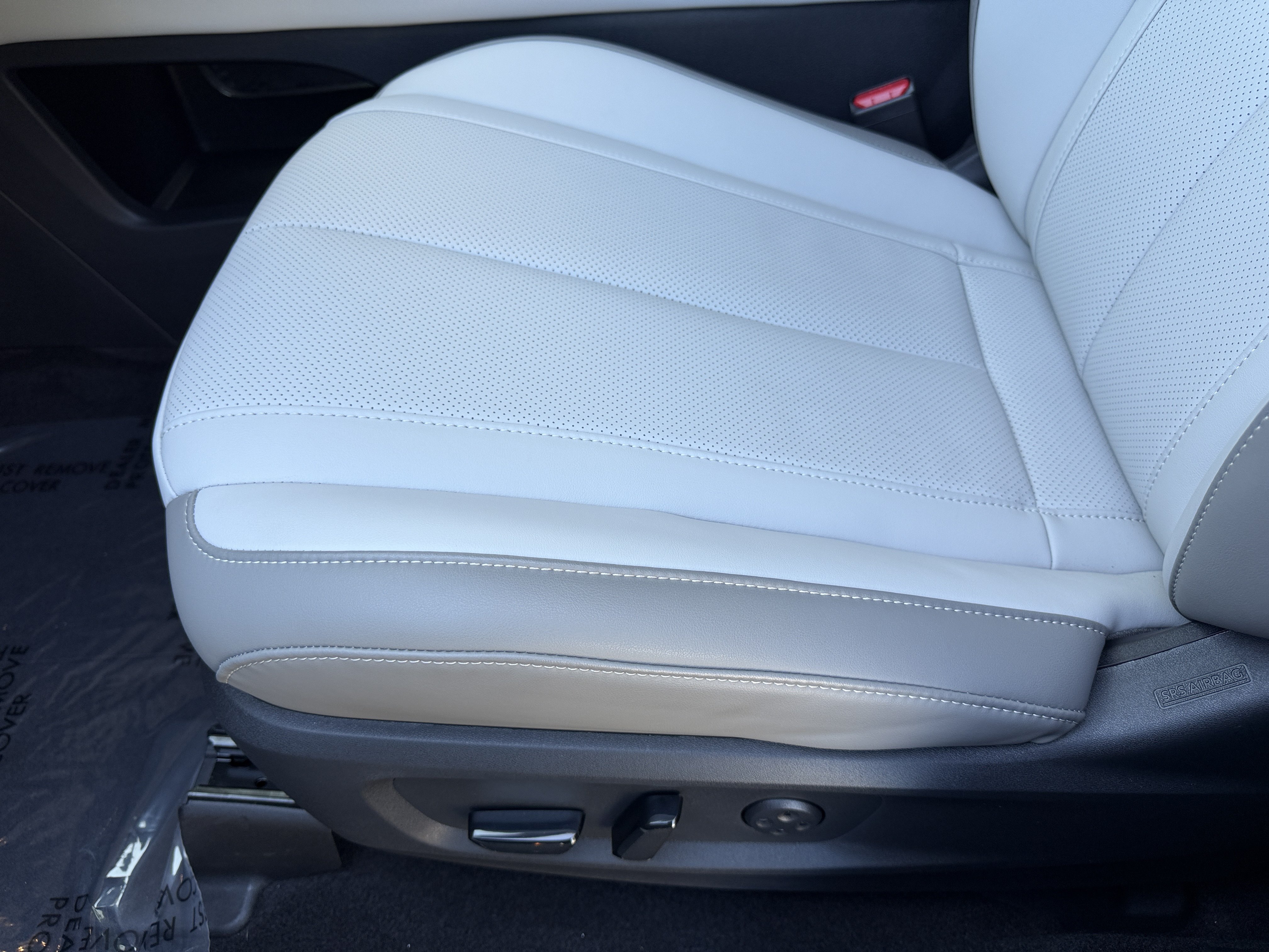 Certified 2027 INFINITI QX60 Luxe w/ Cargo Package FWD image 22