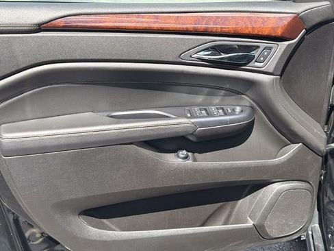 Used 2014 Cadillac SRX Luxury w/ Driver Awareness Package FWD image 10