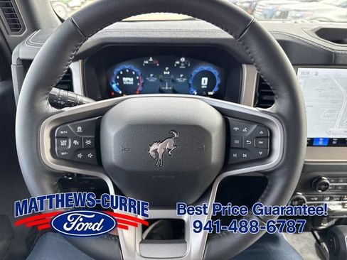 New 2026 Ford Bronco Outer Banks w/ Sasquatch Package AWD/4WD image 16