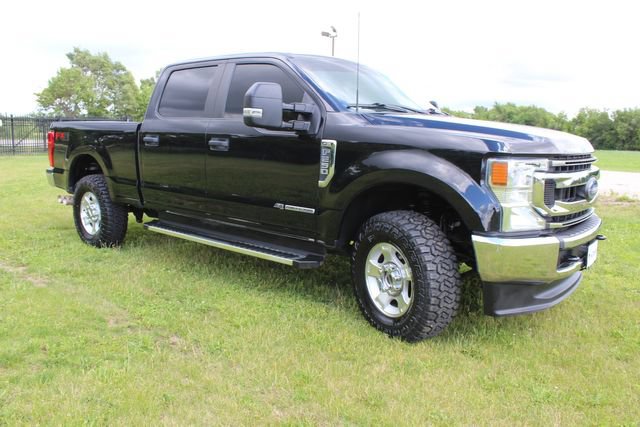 Used 2022 Ford F250 XL w/ STX Appearance Package AWD/4WD image 4
