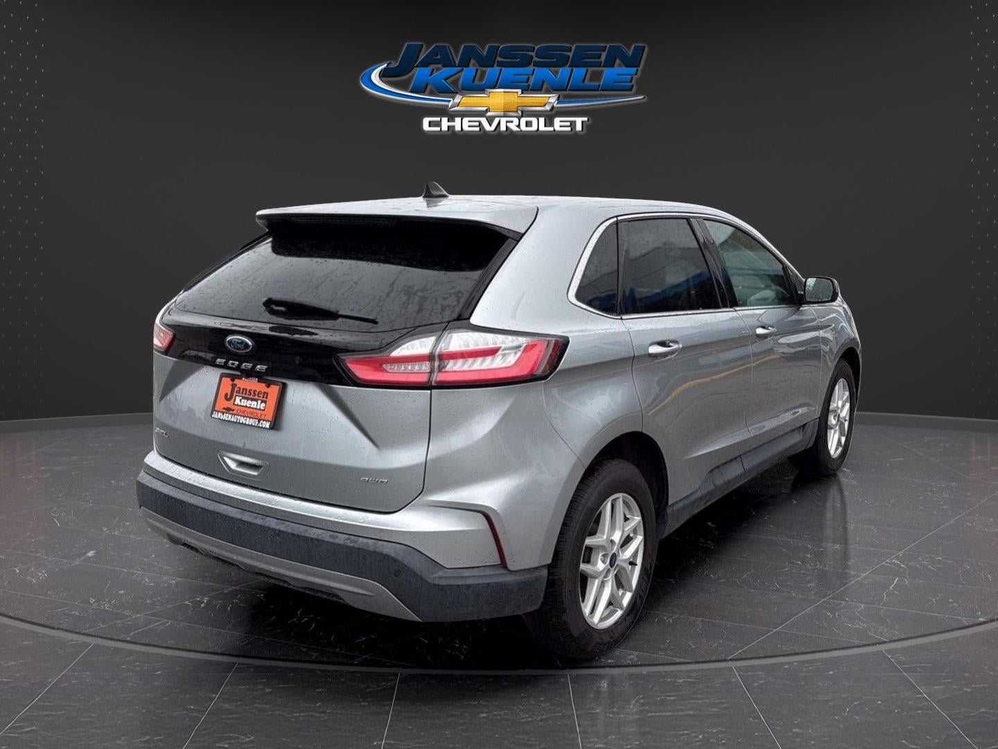 Used 2022 Ford Edge SEL AWD/4WD image 5