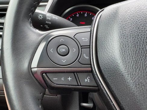 Used 2024 Toyota Camry XSE FWD image 18