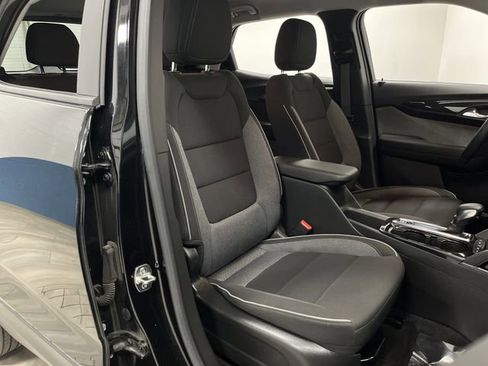 Used 2024 Chevrolet TrailBlazer LT w/ Convenience Package image 30