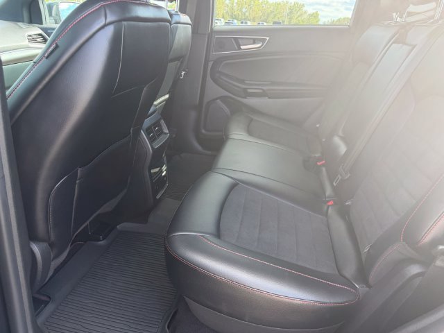 Used 2024 Ford Edge ST-Line AWD/4WD image 14