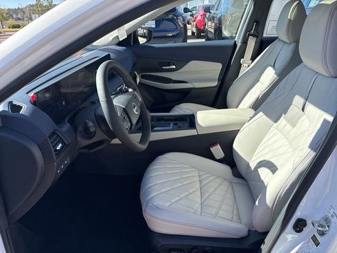 New 2026 Nissan Sentra SL w/ Floor Mat Package FWD image 7