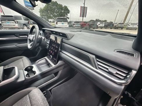 Used 2026 GMC Terrain Elevation FWD image 28