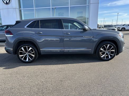 New 2026 Volkswagen Atlas Cross Sport SEL Premium R-Line image 8