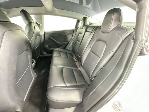 Used 2021 Tesla Model 3 Performance AWD/4WD image 22
