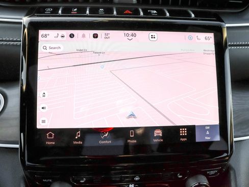 New 2025 Jeep Grand Cherokee Limited w/ Black Appearance Package image 17